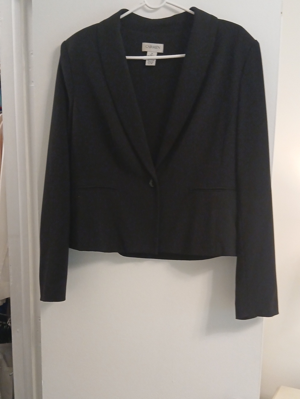 Carmen Marc Valvo Back Cut Out Design Black  Blazer.